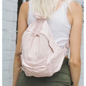 Rare deadstock brandy melville pink backpack